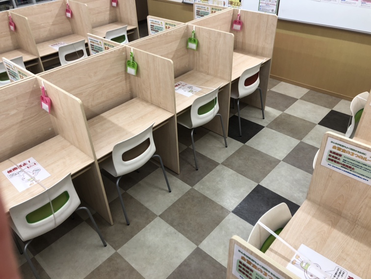 自習室完備しています！